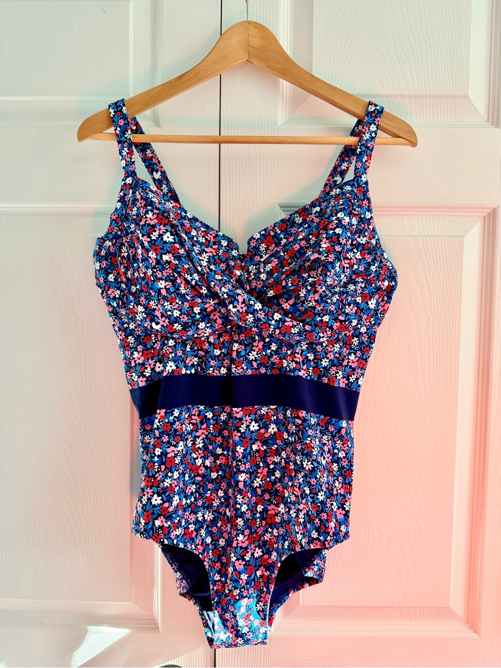 Draper James x Lands’ End Floral Underwire One-Piece Swimsuit Women’s 16W Plus